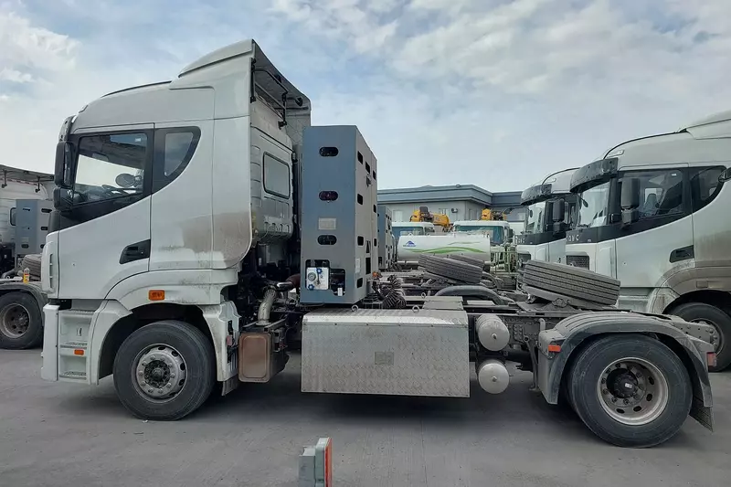  Тягач CAMC H9-430 4x2 CNG метан газли (1 мост  подушкали) - 