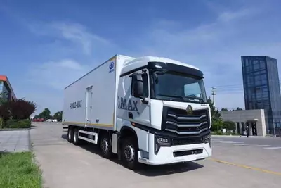 Автофургон Howo-Max 480 8x4 Euro 5 - 9,6 м (пневмоподвеска)