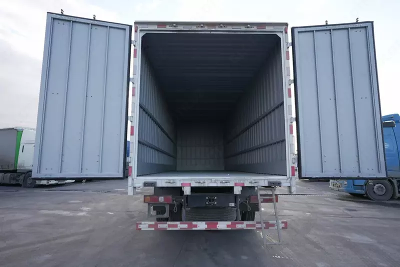  Автофургон Shacman L3000 6x4 - 9 м MAN центр в Ташкенте