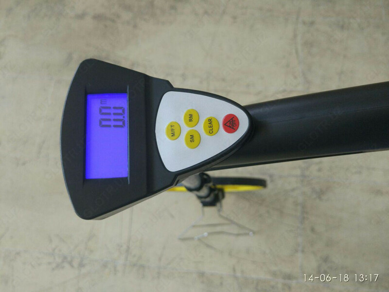 Шагомер с электронным счетчиком