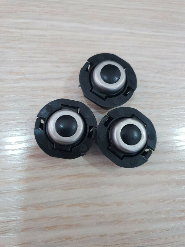 Кнопки для рейки нивелира