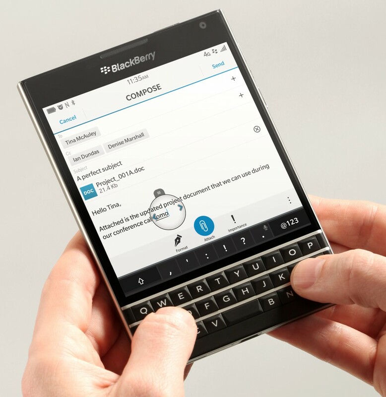В НОВОМ СМАРТФОНЕ BLACKBERRY БУДЕТ СВОЯ СОБСТВЕННАЯ SIRI
