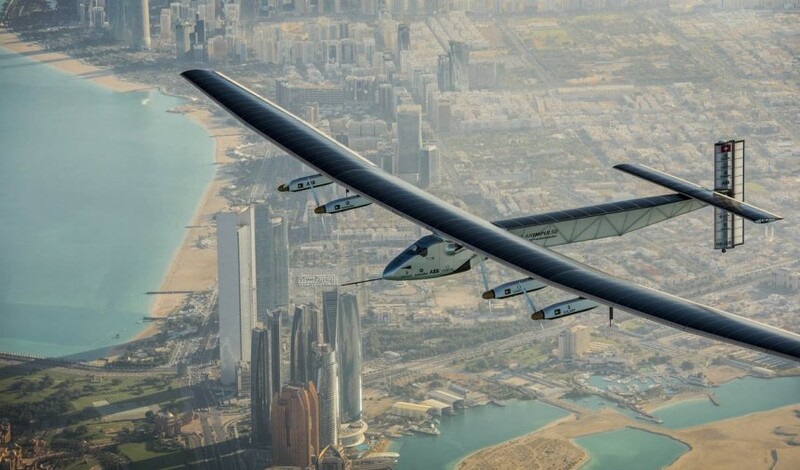 САМОЛЁТ НА СОЛНЕЧНЫХ БАТАРЕЯХ ОТПРАВИЛСЯ В КРУГОСВЕТНОЕ ПУТЕШЕСТВИЕ