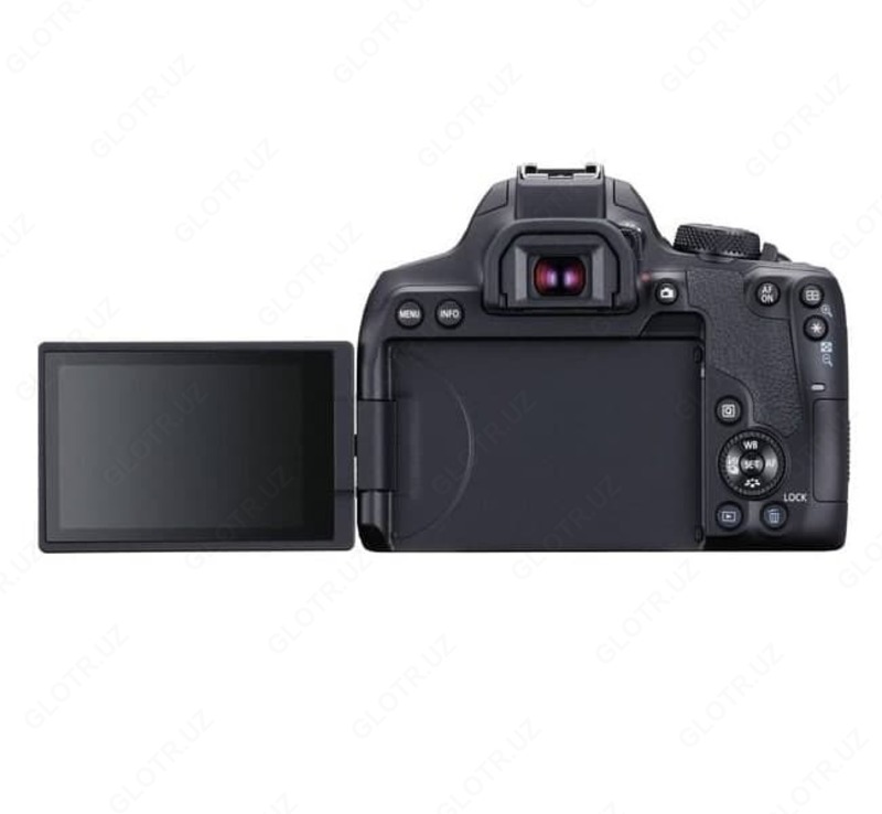 Фотокамерa Canon EOS 850D 18-135 мм Nano USM
