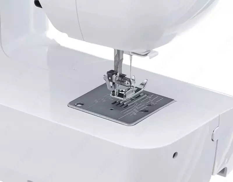 Швейная машина CHAYKA 590