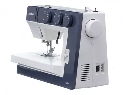 Электромеханическая швейная машина JANOME 1522BL