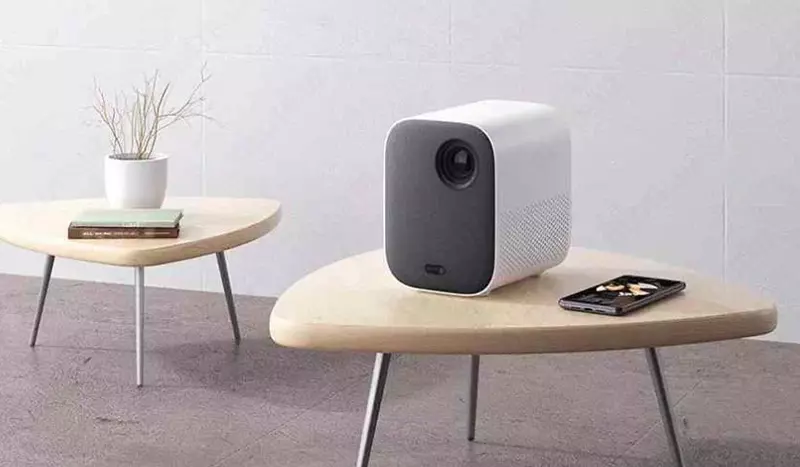 Proektor Xiaomi Mi Smart Projector 2 EU