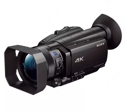 Videokamera SONY FDR-AX700 14.2 MP 4K 12X