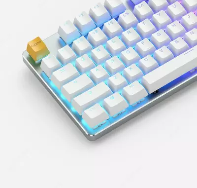 Клавиатура Glorious GMMK Compact Keyboard Gateron Brown Switches GLO-GMMK-COM-BRN-W White