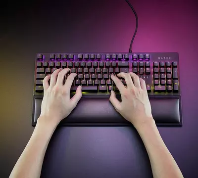 Ergonomik bilak stendi RAZER Ergonomic Wrist Rest for Full-size Keyboards RC21-01470200-R3M1