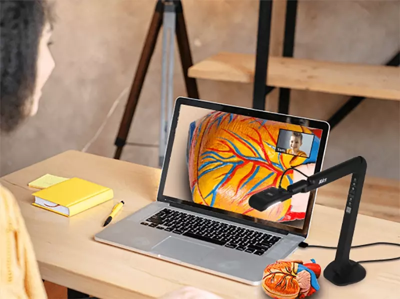 Визуализатор для дистанционного обучения с USB Aver M5