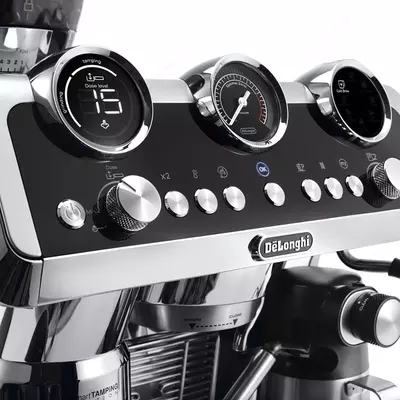 Кофеварка рожковая De'Longhi EC9865.M La Specialista Maestro