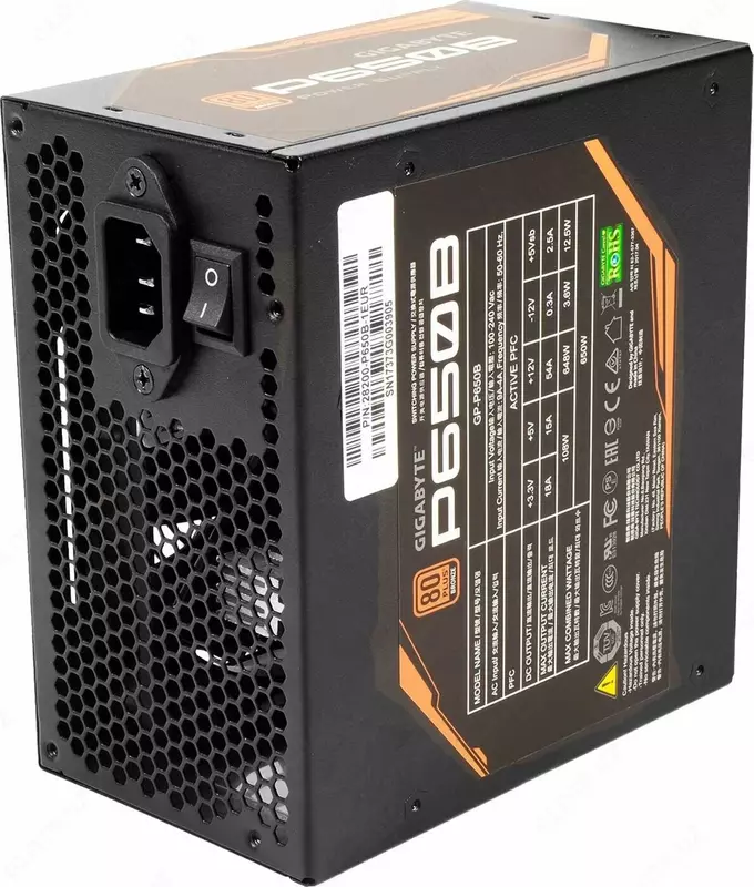 Блок питания GIGABYTE GP-P650B 650W