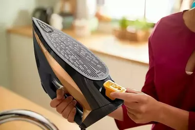 Утюг Philips DST7040