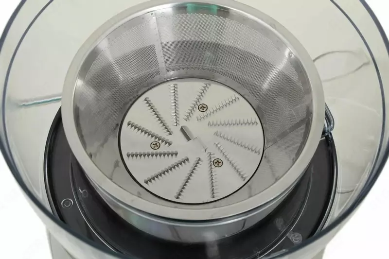 Соковыжималка Moulinex JU 550 D27