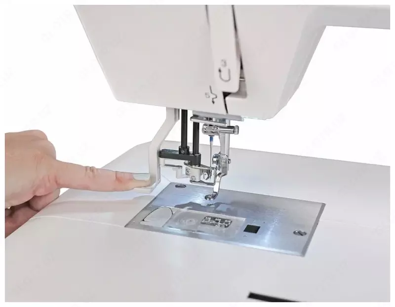 Вышивальная машина Janome Memory Craft 550E