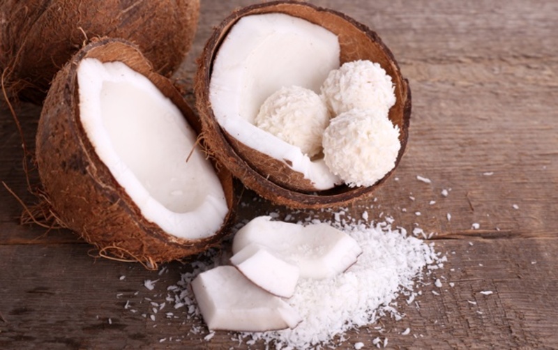 Kokos qirindisi (Coconut flakes)