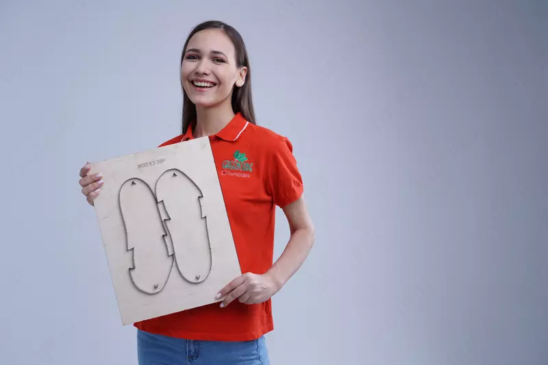 Нож для обуви.