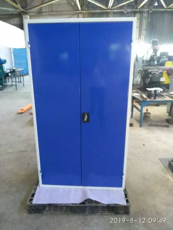 Металлический шкаф для инструментов - от {0} сум