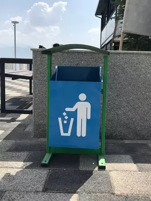 Урна уличная № 3 - 210 000 сум / шт.