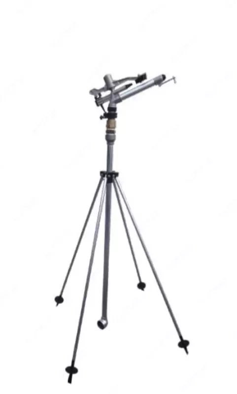 Katta zarbali to'pponcha splinker uchun temir javon