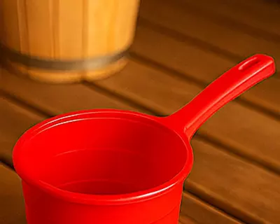 Ковш №1 красный Elite Global Plast