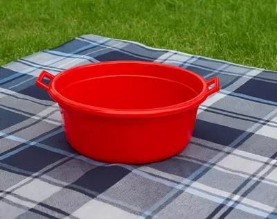 Таз овальный красный Elite Global Plast