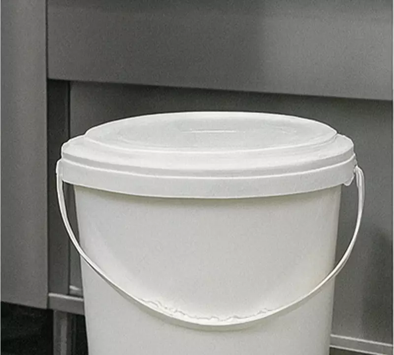 12 150 so'm Oq plastik chelak (11 l)