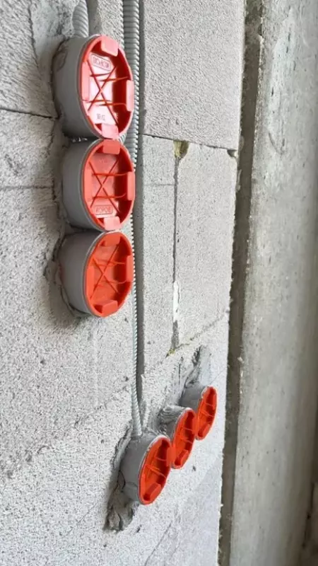 ООО "Polymer master recycling" - Крышка для подрозетника