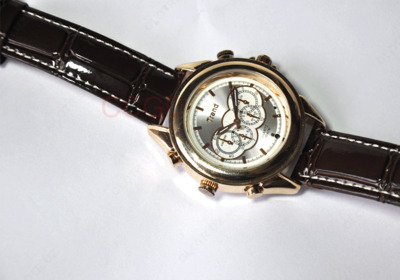 Часы с камерой HD качества