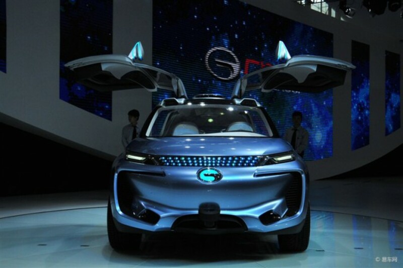 ПРЕДСТАВЛЕН КИТАЙСКИЙ АНАЛОГ TESLA MODEL X