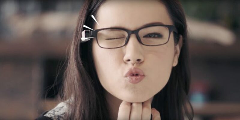 ФОТОГРАФИРУЙ МОРГАЯ — НОВАЯ КАМЕРА ДЛЯ ОЧКОВ