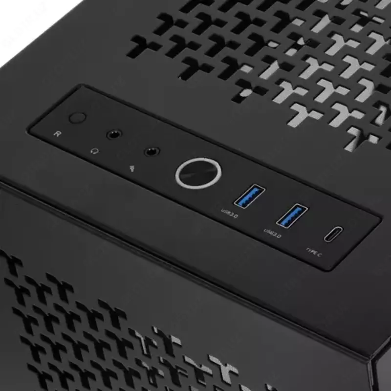 Cooler Master MasterBox MB520 kompyuter sumkasi