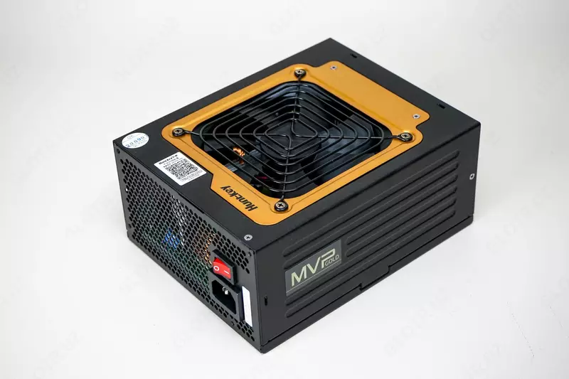 GFTech 550W ATX-2 SATA quvvat manbai