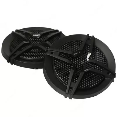 Sony XAV-AX8000 avtomobil radiosi