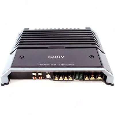 Sony XAV-AX8000 avtomobil radiosi