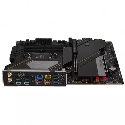 Ana plata Asrock Z890 TAICHI