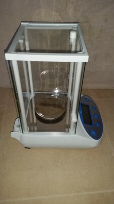 Cz balansi (300g - 0.001g)