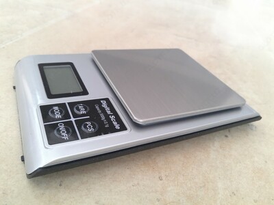 Весы бытовые Digital scale KM 0,1гр/ 3000гр с пластмассовой чашкой