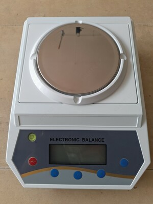 Elektron balans HC-B aniqligi 0,1 / 3000 gr