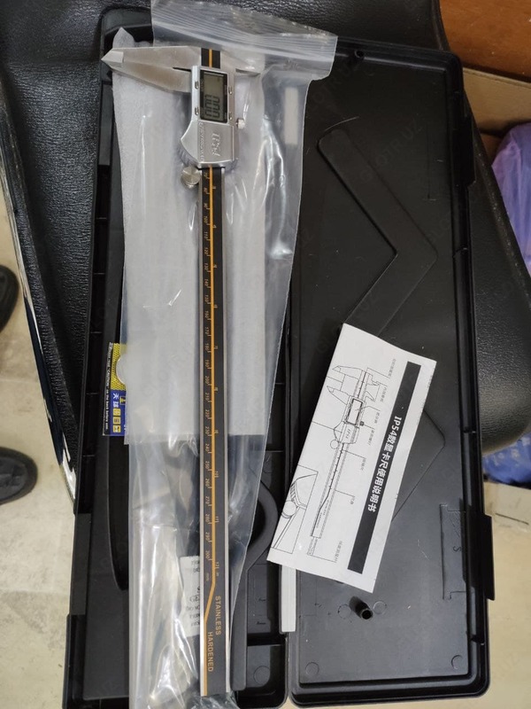 Штангенциркуль электронный 0-300мм - по запросу