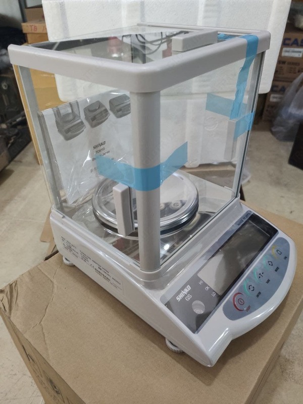Laboratoriya balansi SHINKO JAPON 0