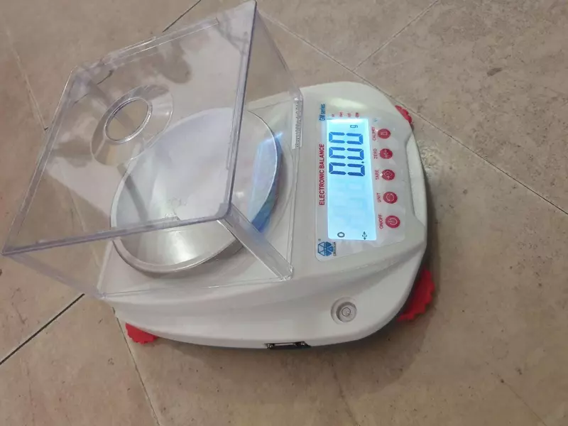 Весы лабораторные GMB1002 - от {0} сум