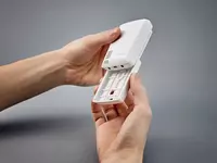 testo 160 THE - testo 160 THE – WiFi-логгер данных с интегрированным сенсором температуры/влажности и 2 разъёмами для подключения внешних зондов «МИР ВЕСОВ»