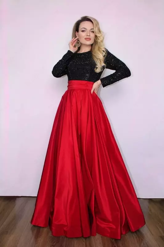 Вечернее платье в пол с длинными рукавами - по запросу