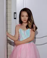 Платье розовое