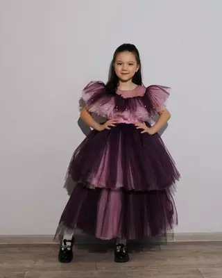 Цена по запросу Нарядное платье для девочки