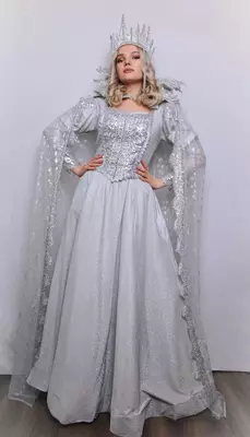 Qor malikasi kostyumi - Narx so&#039;rov asosida