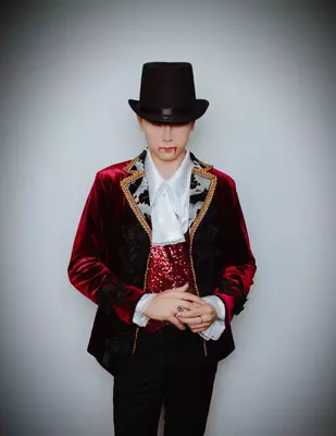 Цена по запросу Костюм Дракулы (второй вариант)