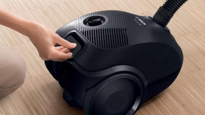 Пылесос Bosch BGBS2BA1P